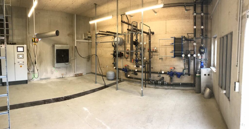 Einbringung eines neuen Jenbacher BHKW Modules